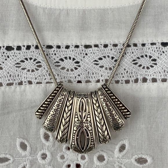 Tiered Silver Plate Filagree Statement Necklace - Picture 4 of 4